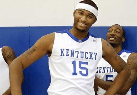 图片报：多特内部认为小贝林踢得过于保守，不过仍然信任他