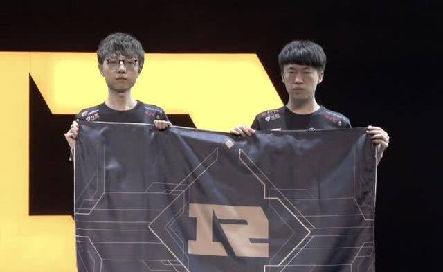 伤愈之路坎坷，武磊本赛季出场6次贡献1球1助攻