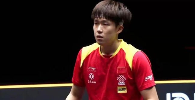 巴萨2比1逆转法兰克福首胜对手