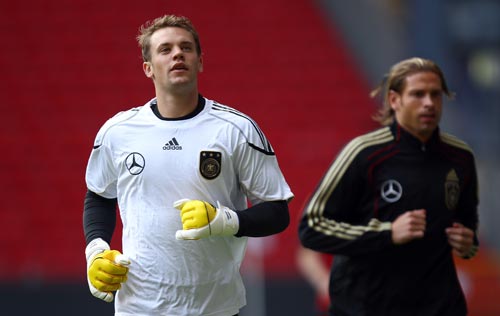 雷霆＆勇士合计狂轰33记三分，三分命中率均超4成