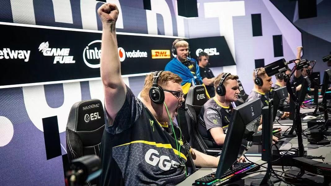 在社交媒体 在社交媒体